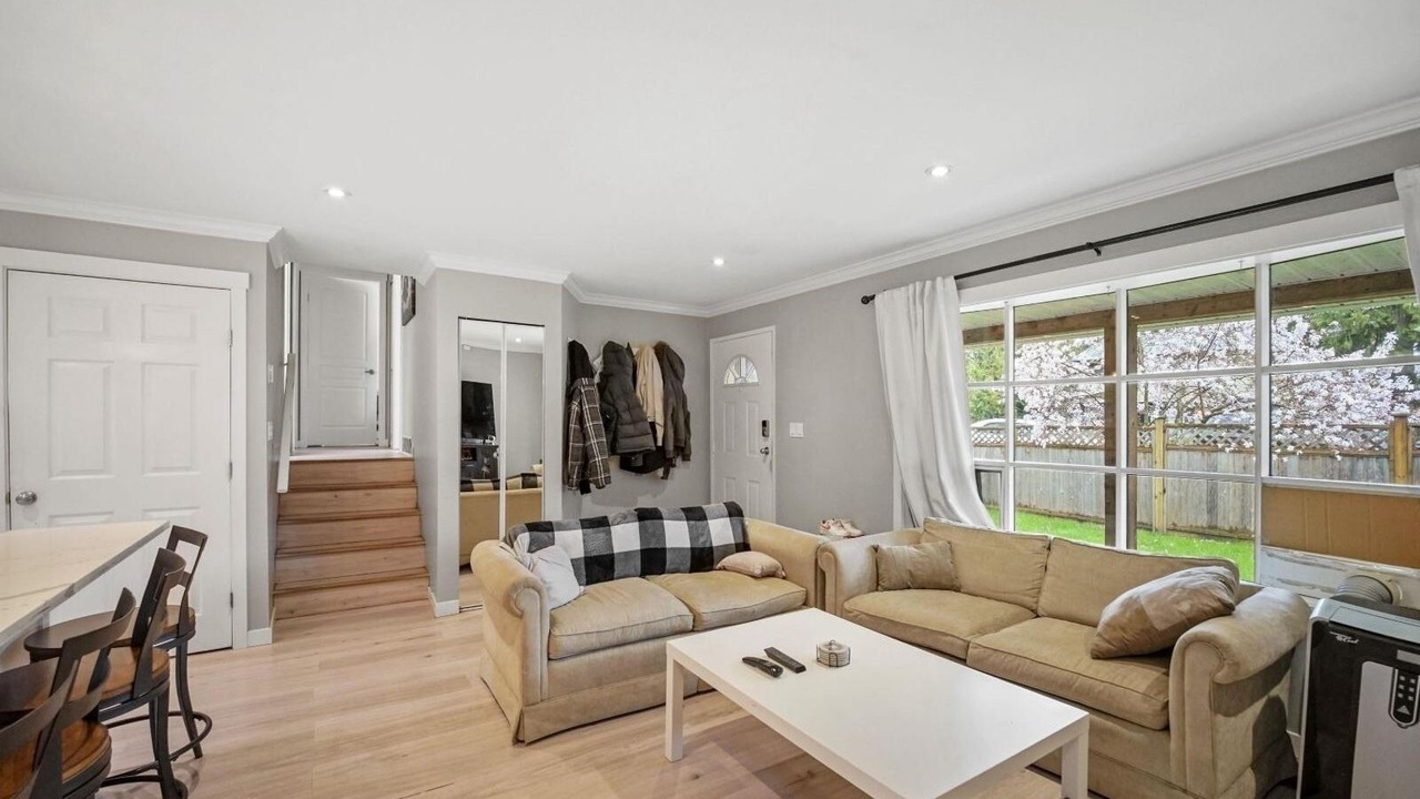 Photo of Livingroom in Mission