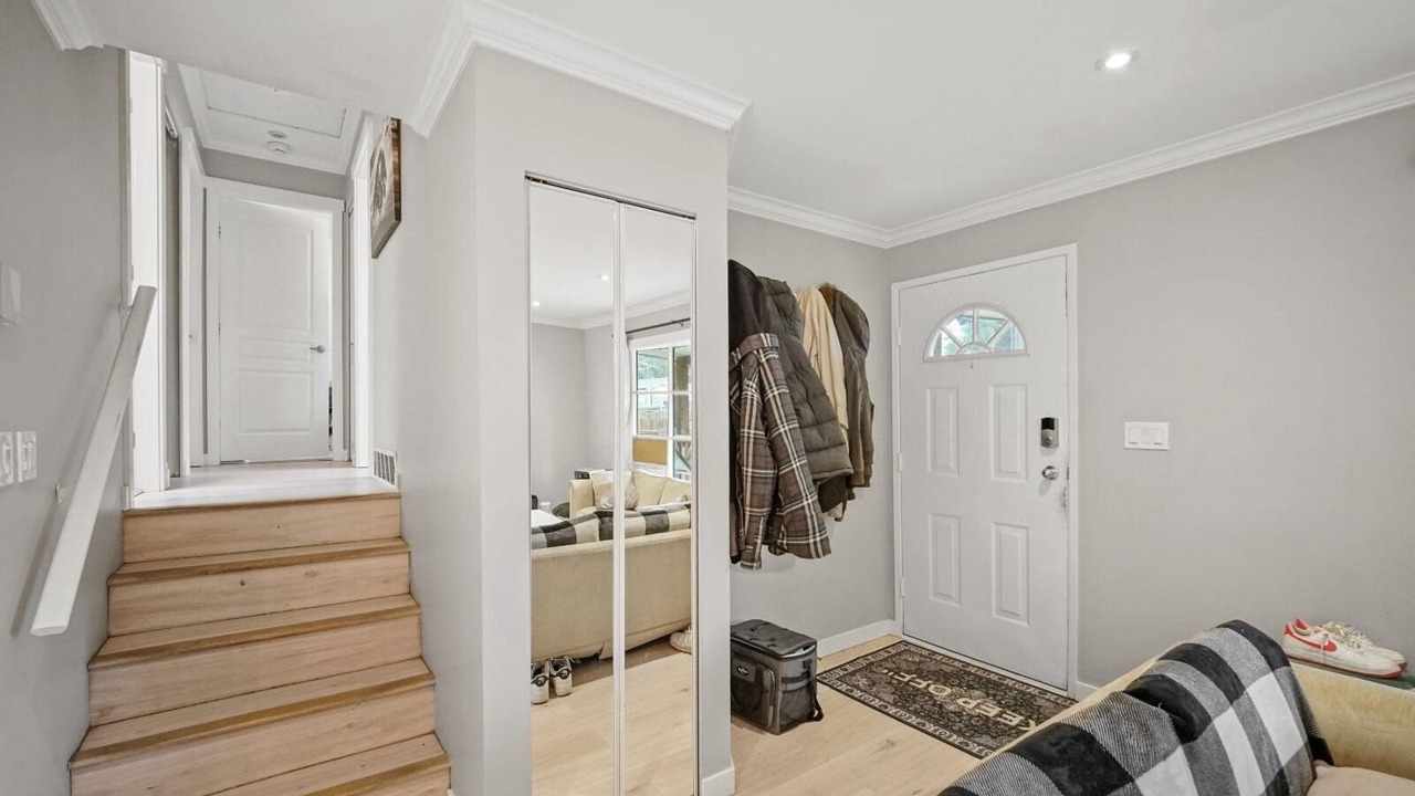 Photo of Livingroom in Mission