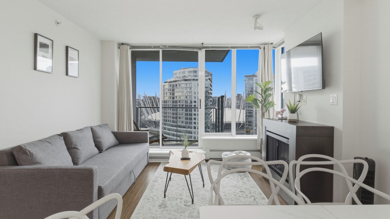 Photo of Livingroom in Gastown