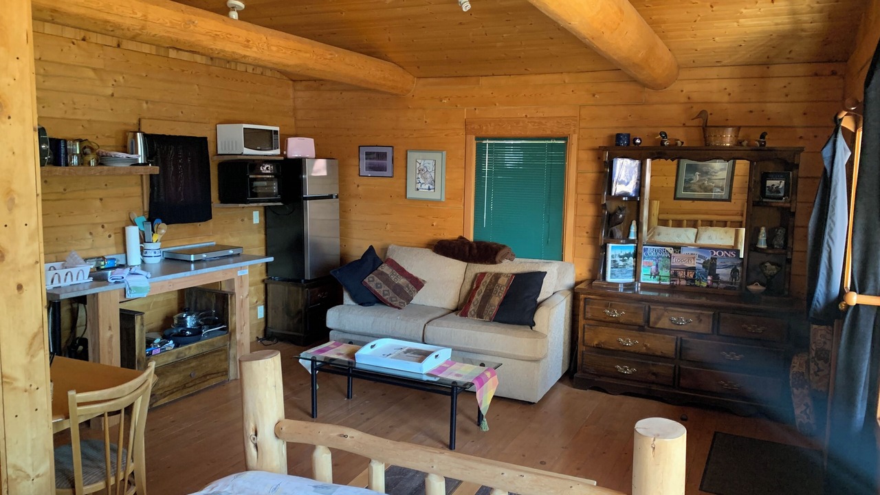 Photo of Livingroom in Bridge Lake
