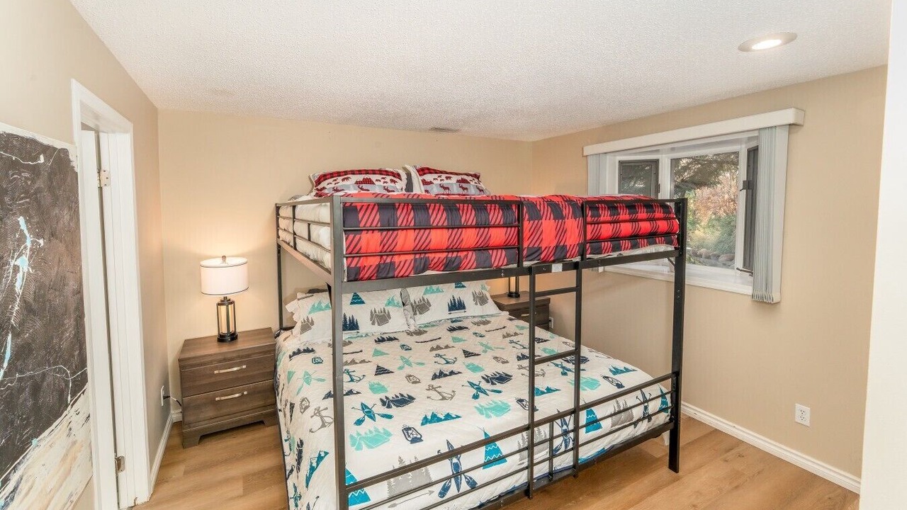 Photo of Bedroom in Jasper East