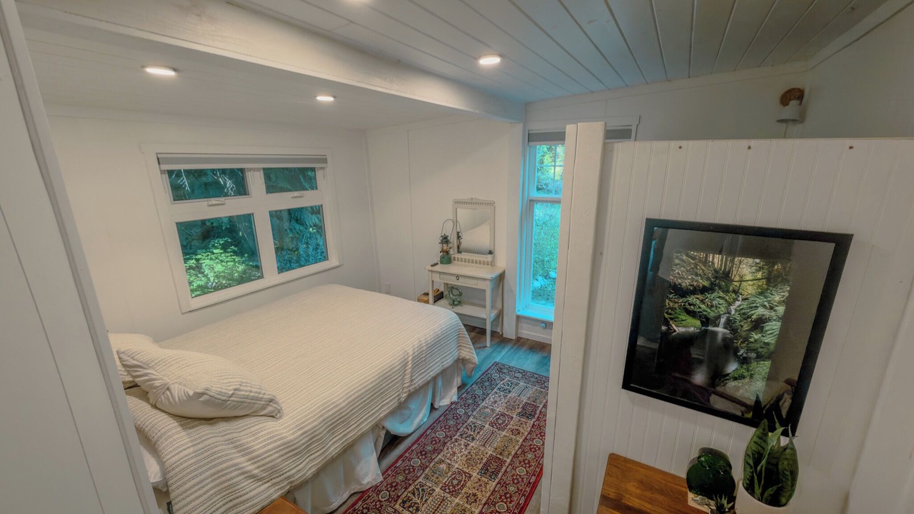 Photo of Bedroom in Sunshine Coast