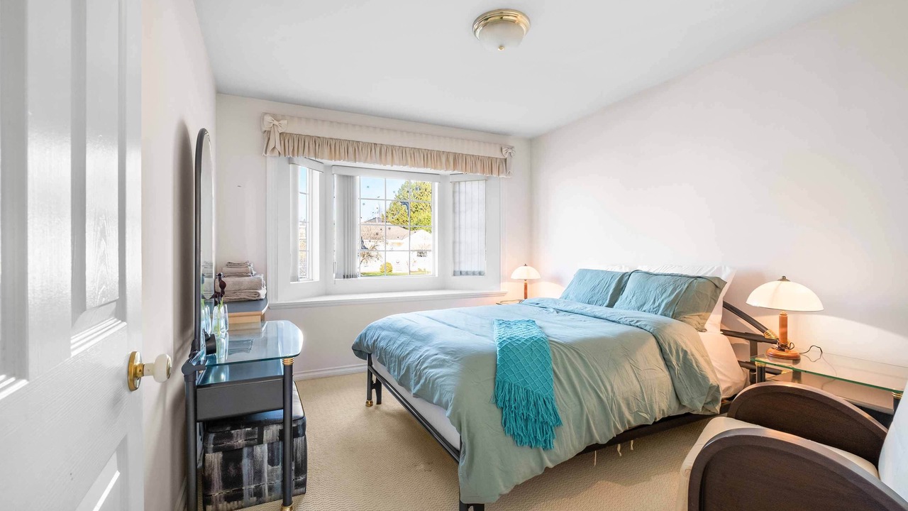 Photo of Bedroom in Arbutus Ridge