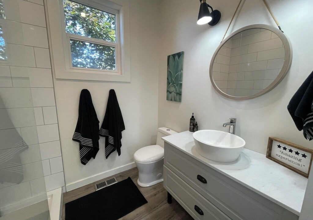 Photo of Bathroom in East Hill