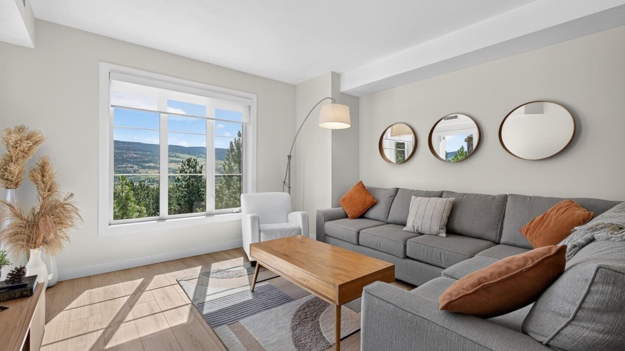 Photo of Livingroom in Quail Ridge
