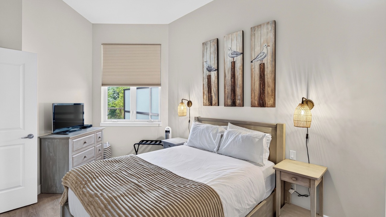 Photo of Bedroom in Westbank