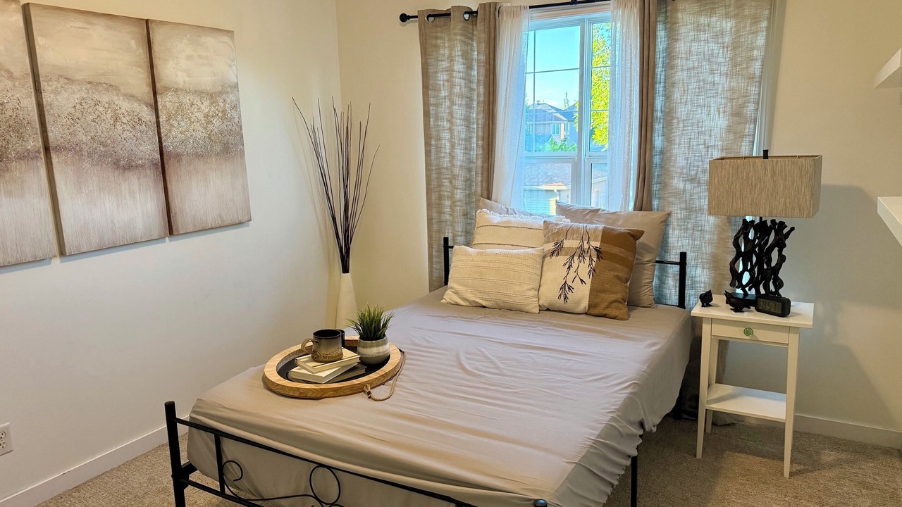 Photo of Bedroom in McKenzie Towne