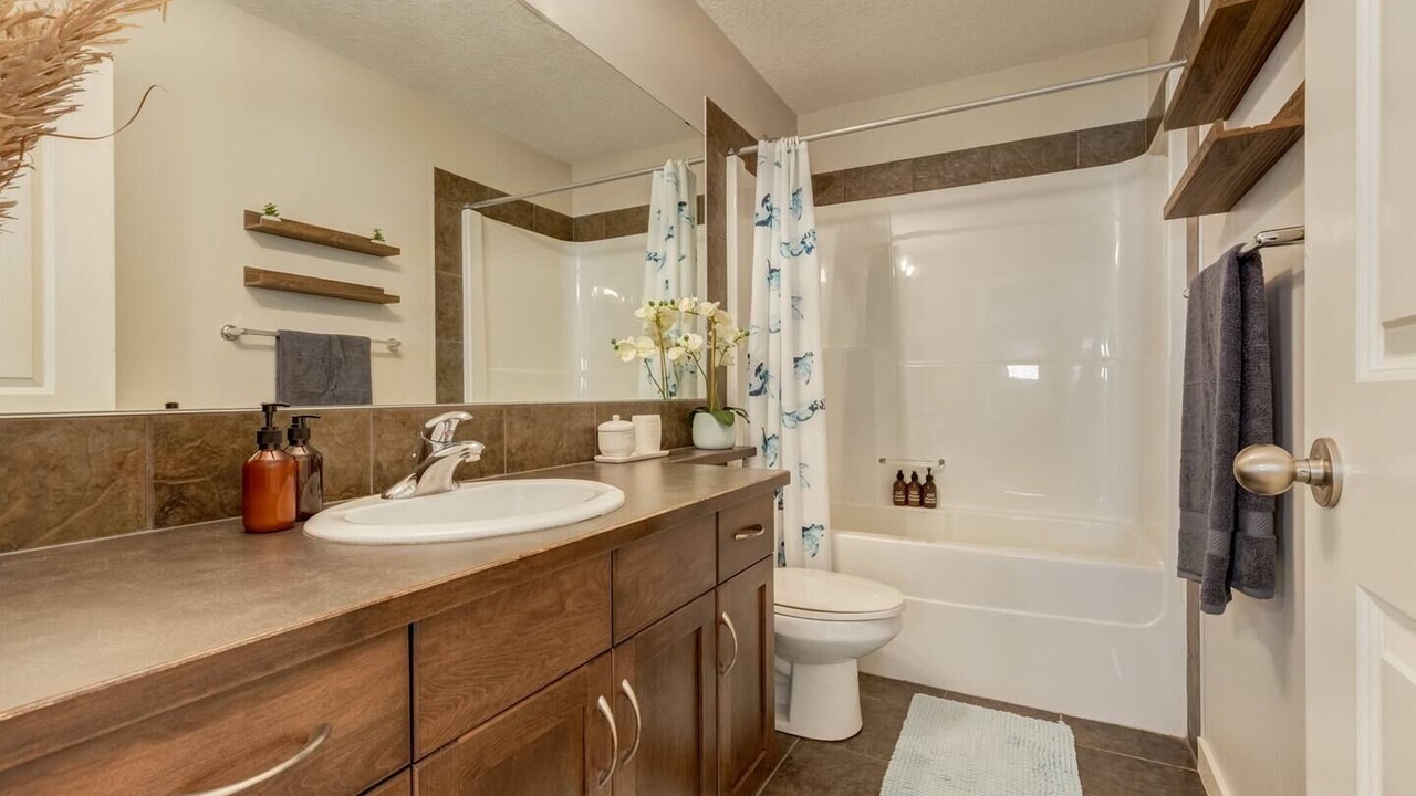 Photo of Bathroom in Silverado