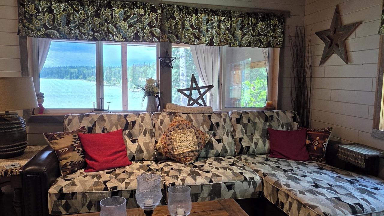 Photo of Livingroom in Sheridan Lake