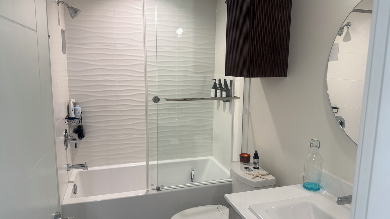 Photo of Bathroom in South Pandosy