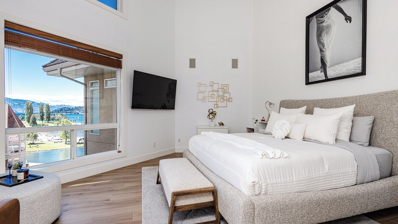 Photo of Bedroom in North End