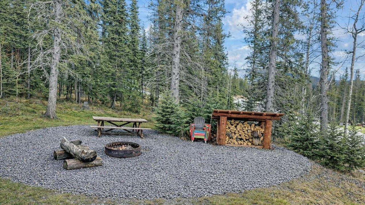 Photo of Outdoor in Nordegg