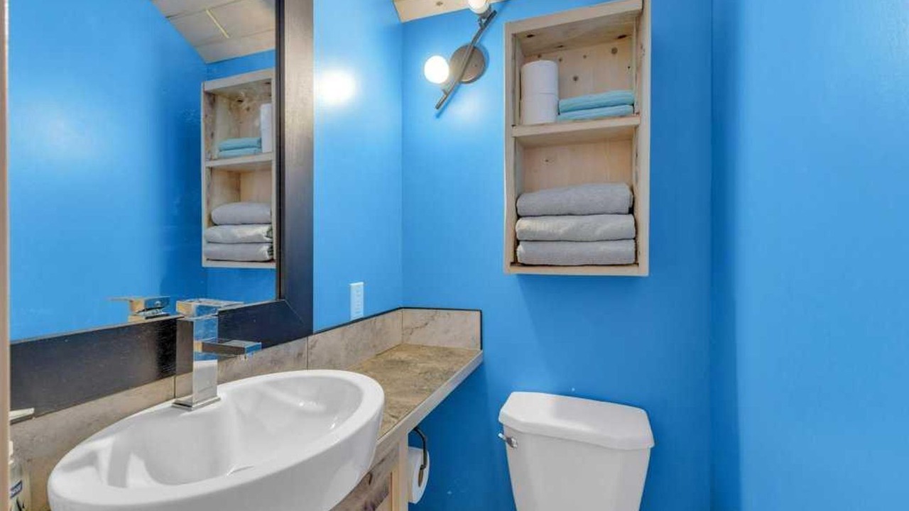 Photo of Bathroom in Nordegg