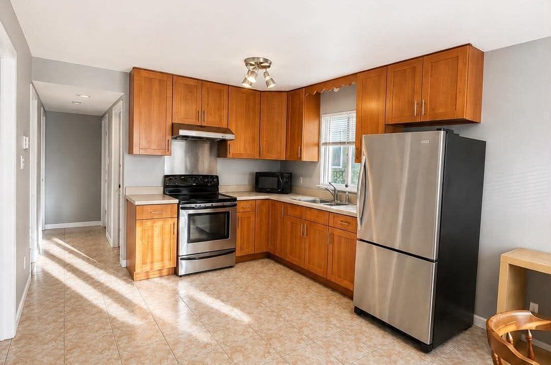 Photo of Kitchen in Renfrew-Collingwood