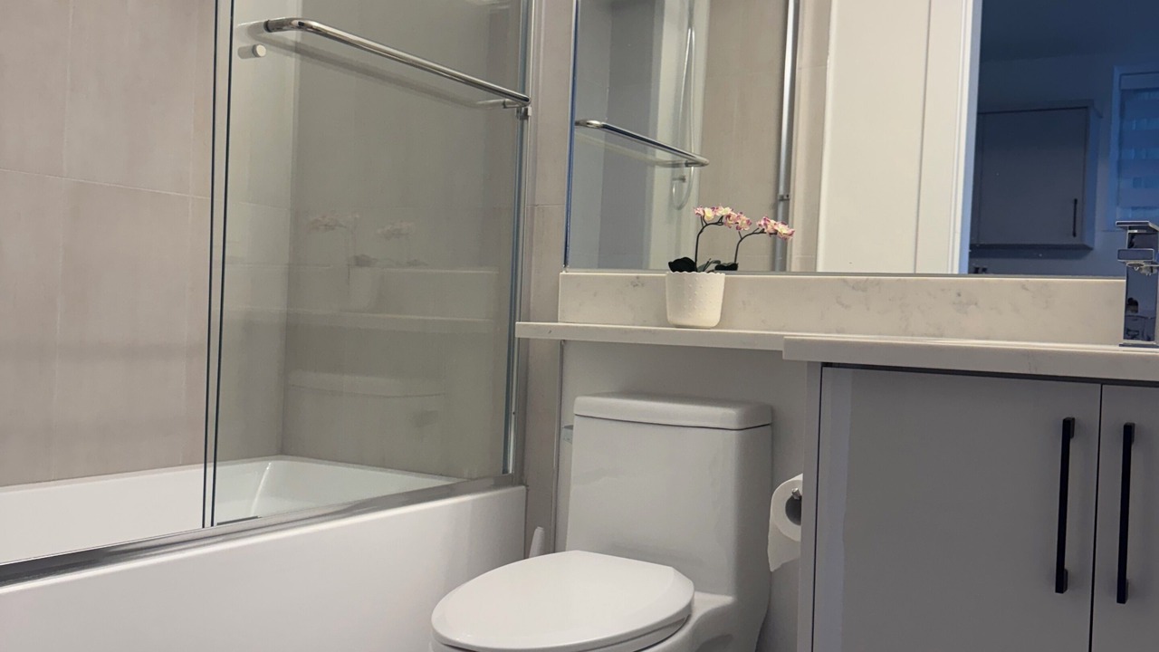 Photo of Bathroom in Renfrew-Collingwood