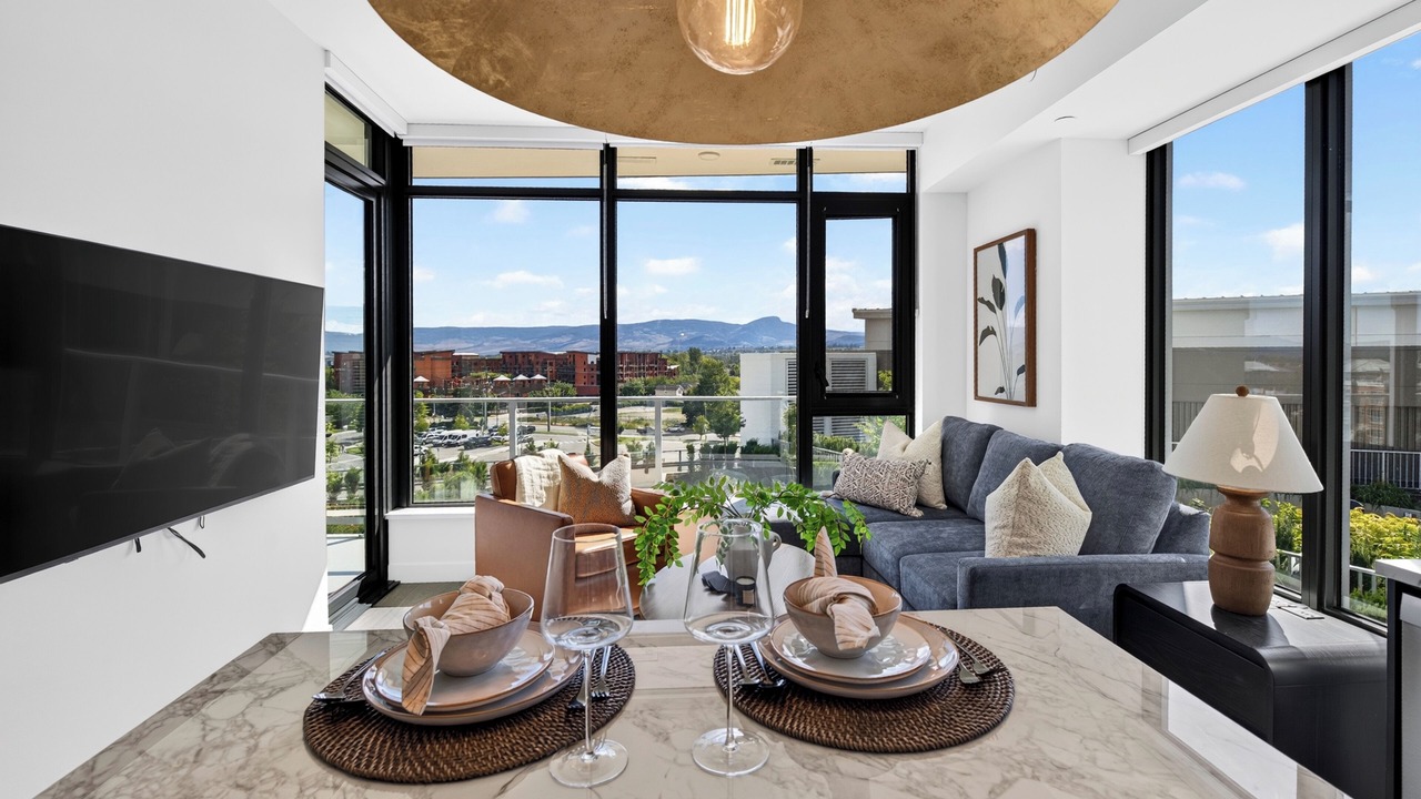 Photo of Livingroom in South Pandosy