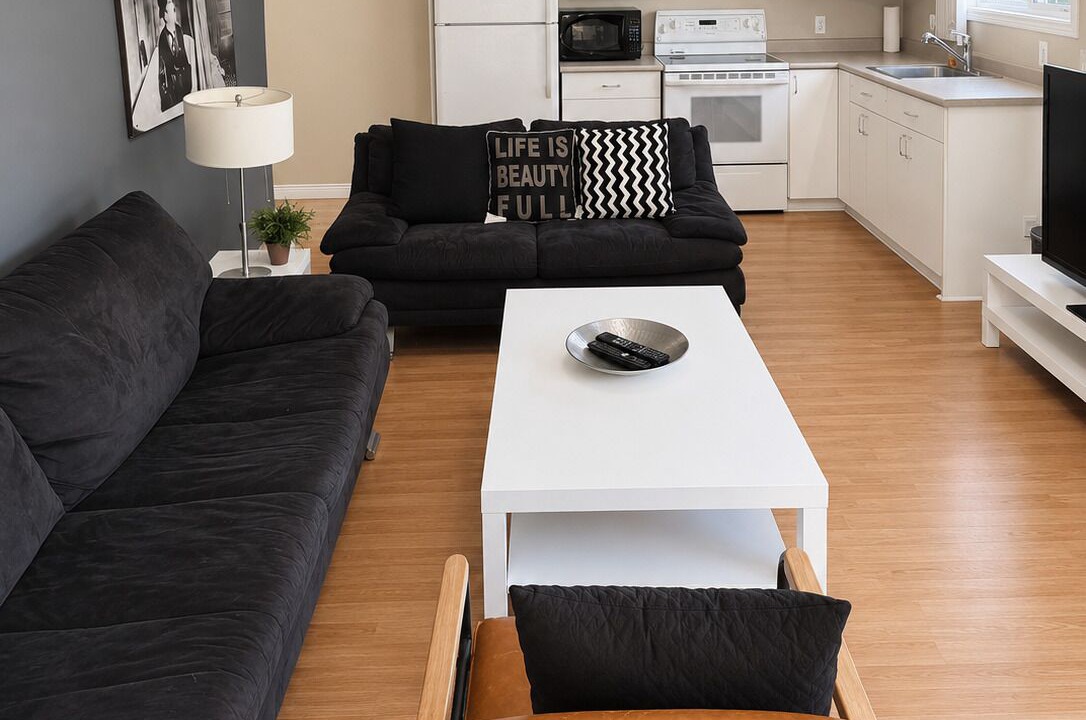 Photo of Livingroom in Saanich East