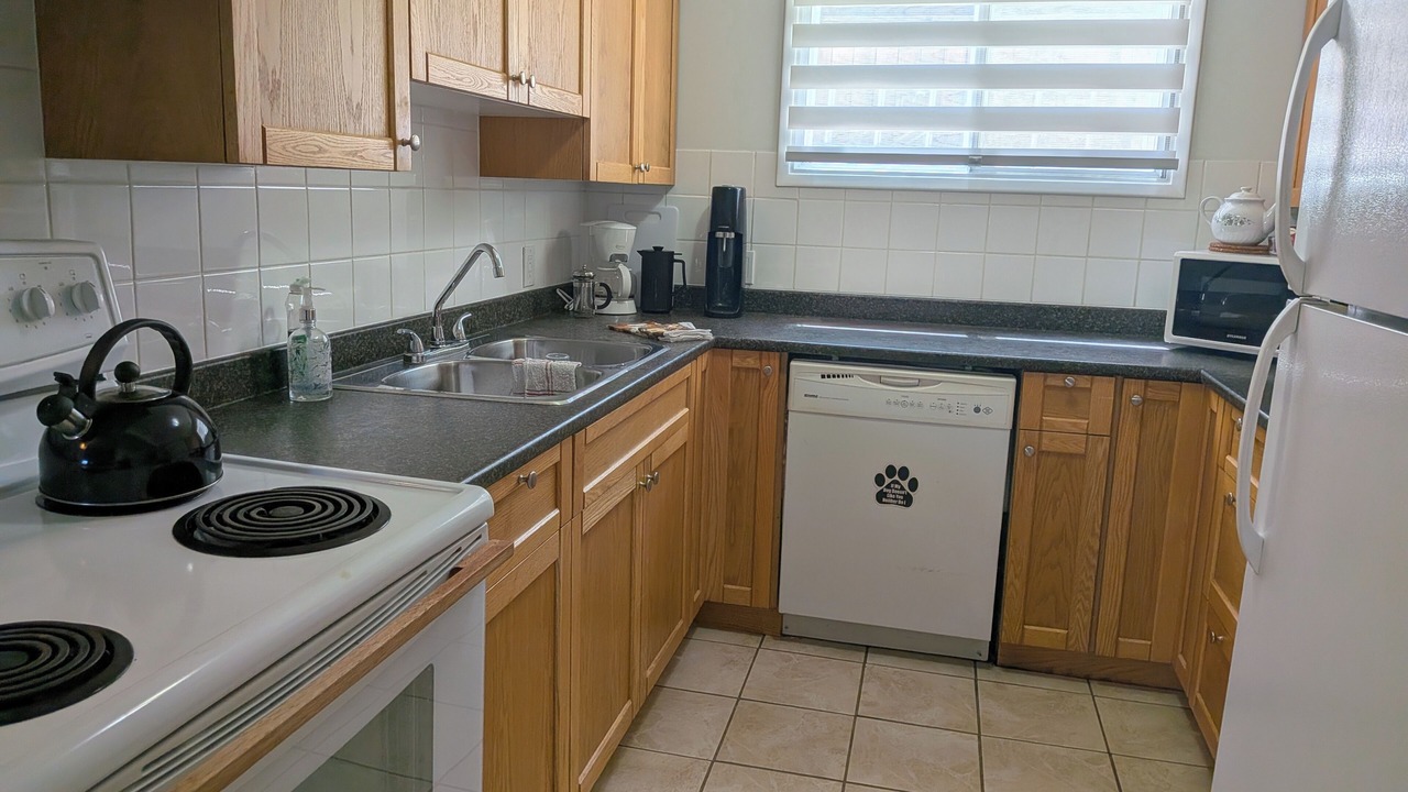 Photo of Kitchen in Okanagan-Similkameen
