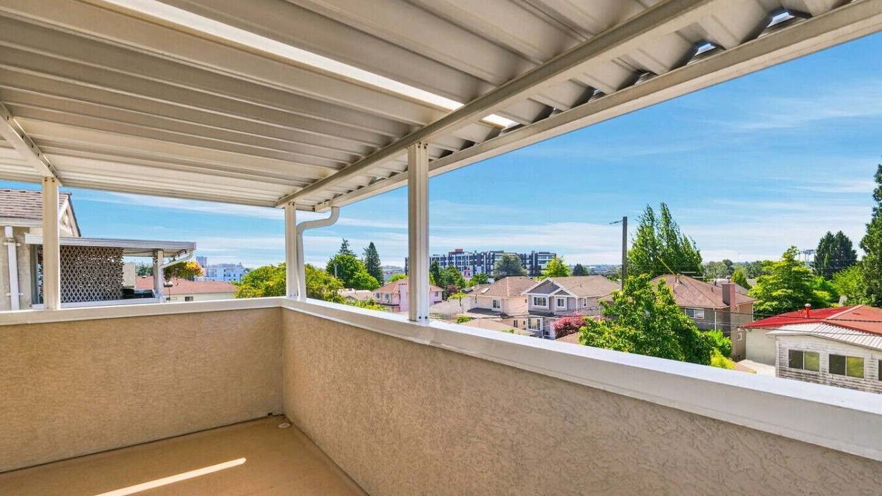 Photo of Outdoor in Marpole