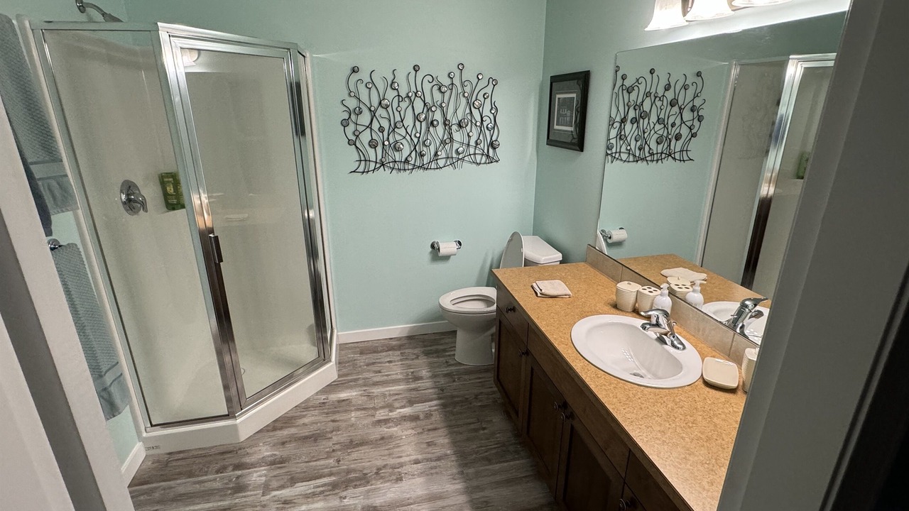 Photo of Bathroom in Sicamous