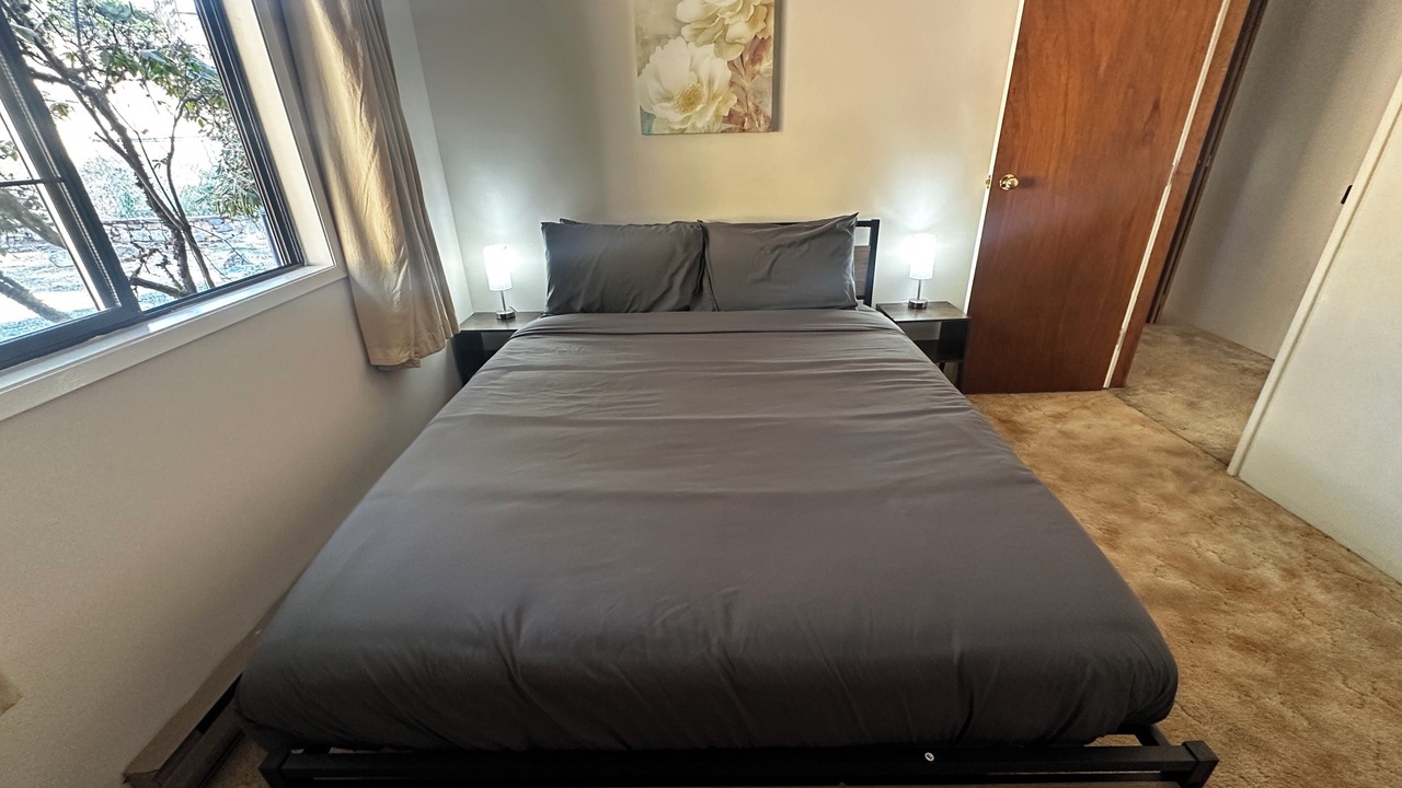Photo of Bedroom in Colwood