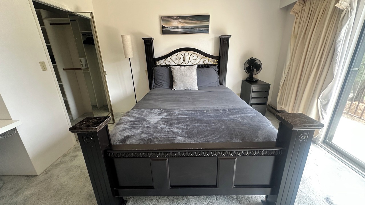 Photo of Bedroom in Colwood