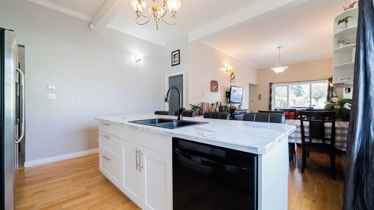Photo of Kitchen in Regional District of Nanaimo