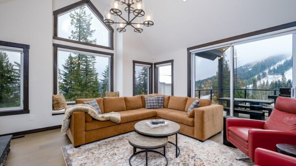 Photo of Others in Rossland