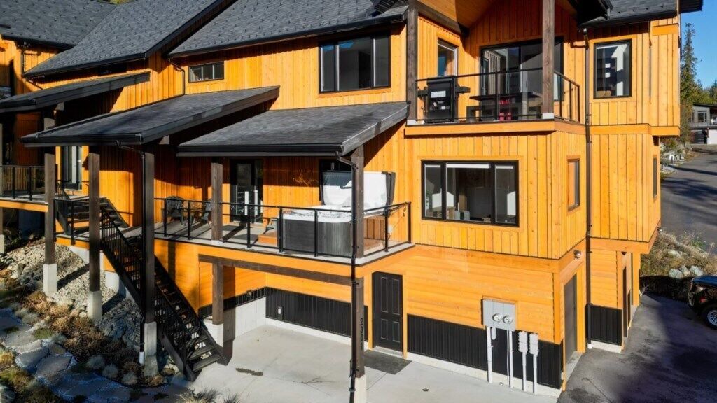 Photo of Others in Rossland