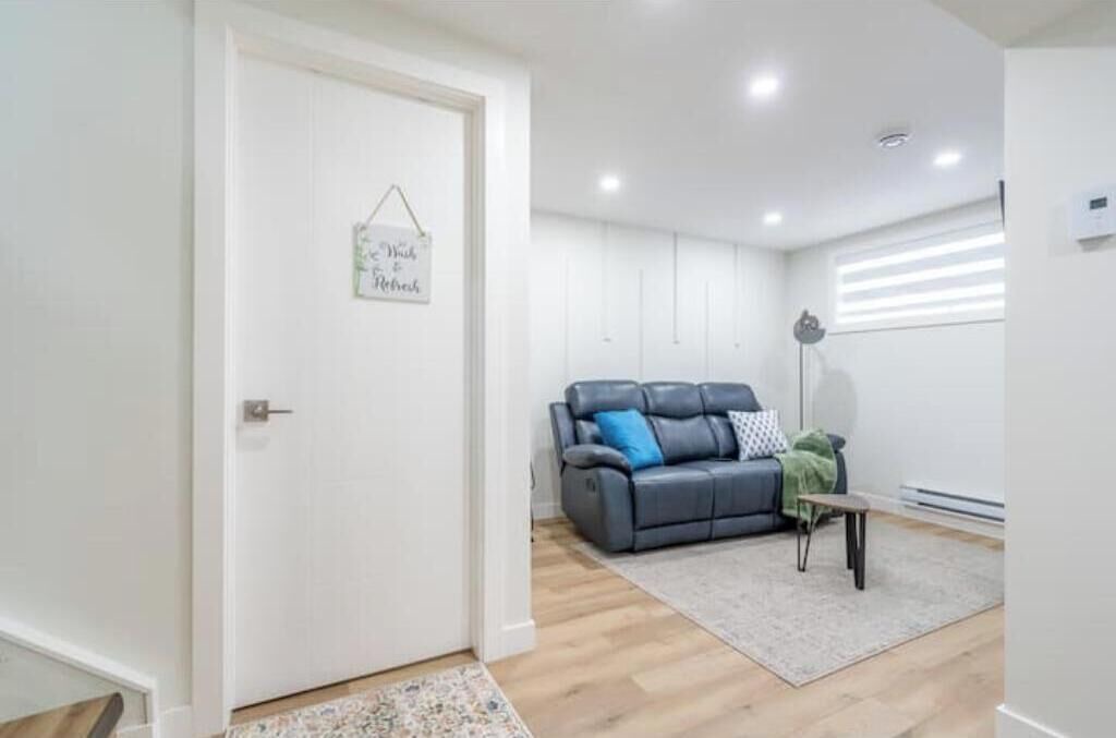 Photo of Livingroom in Regina