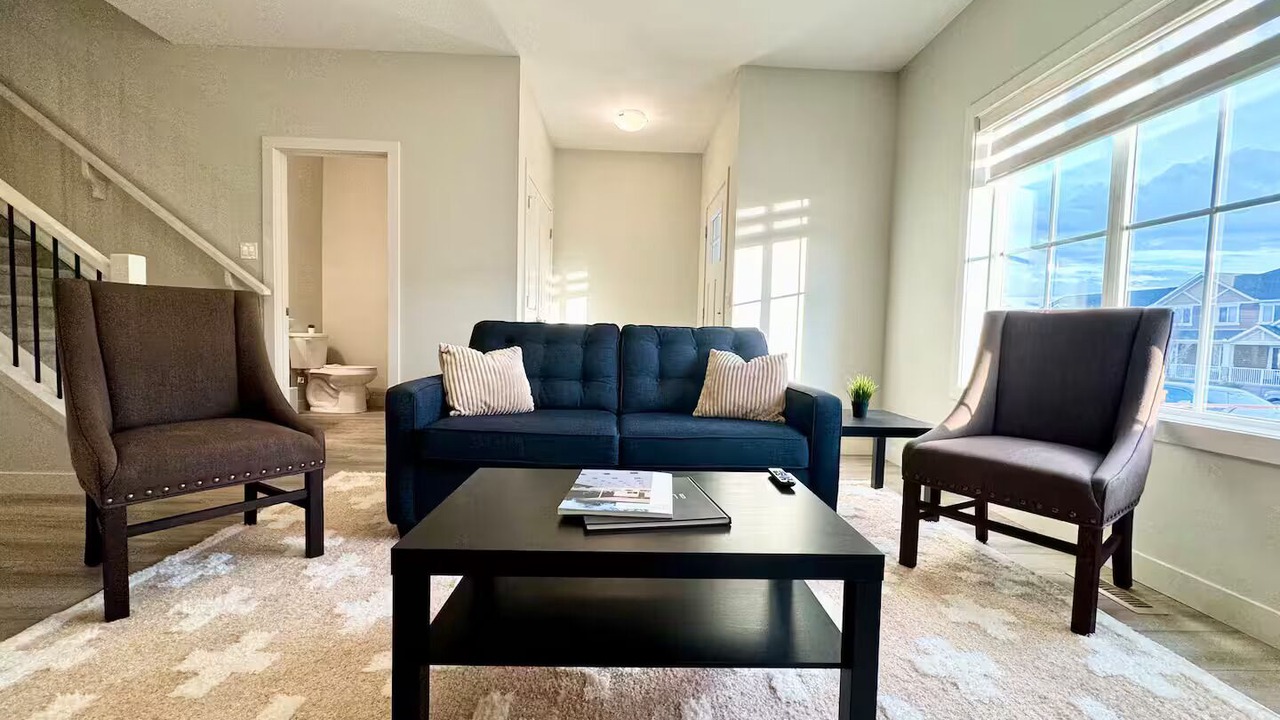 Photo of Livingroom in Cochrane