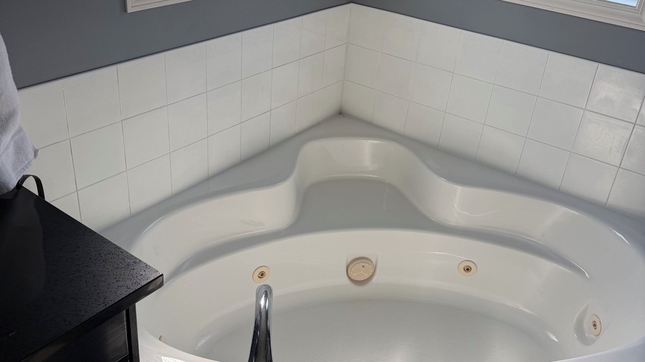 Photo of Bathroom in Markerville