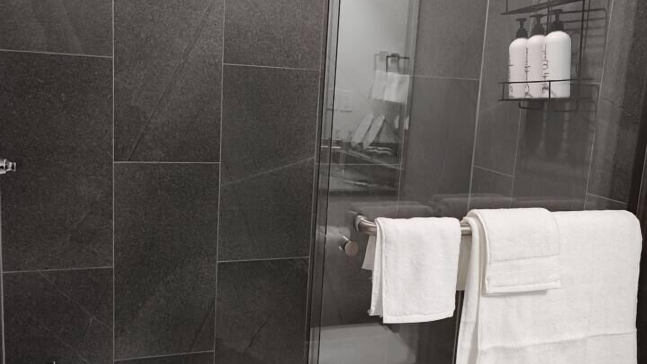 Photo of Bathroom in Leduc