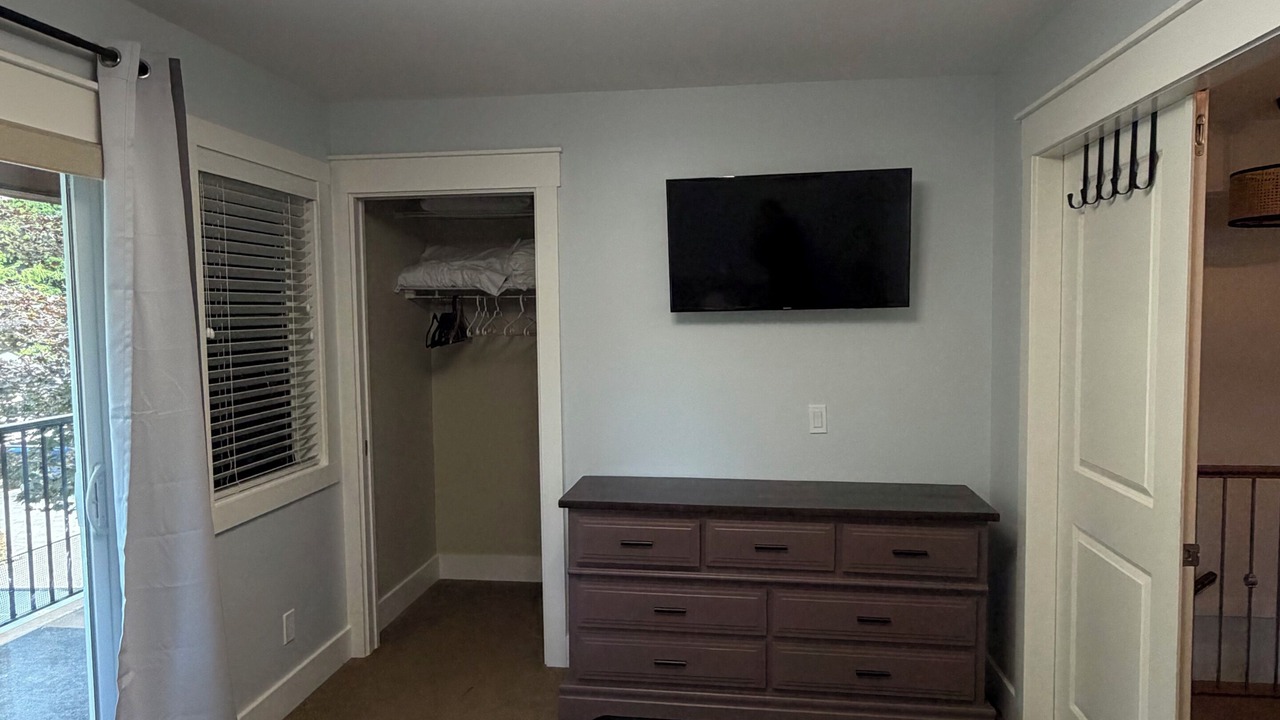 Photo of Bedroom in Swansea Point