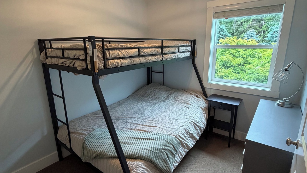 Photo of Bedroom in Swansea Point
