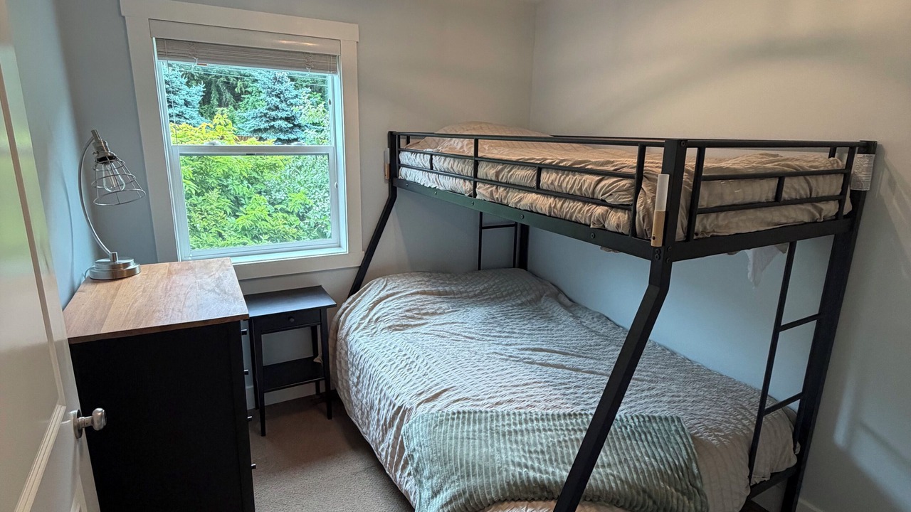 Photo of Bedroom in Swansea Point