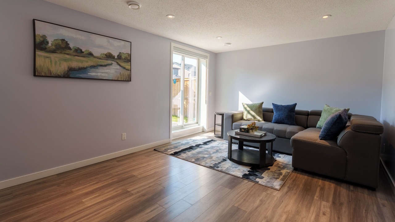 Photo of Livingroom in Evanston