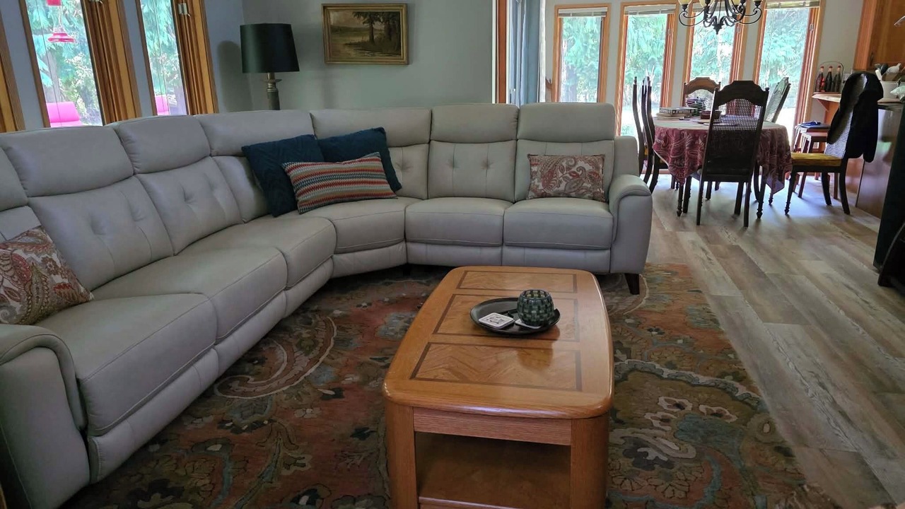 Photo of Livingroom in Magna bay