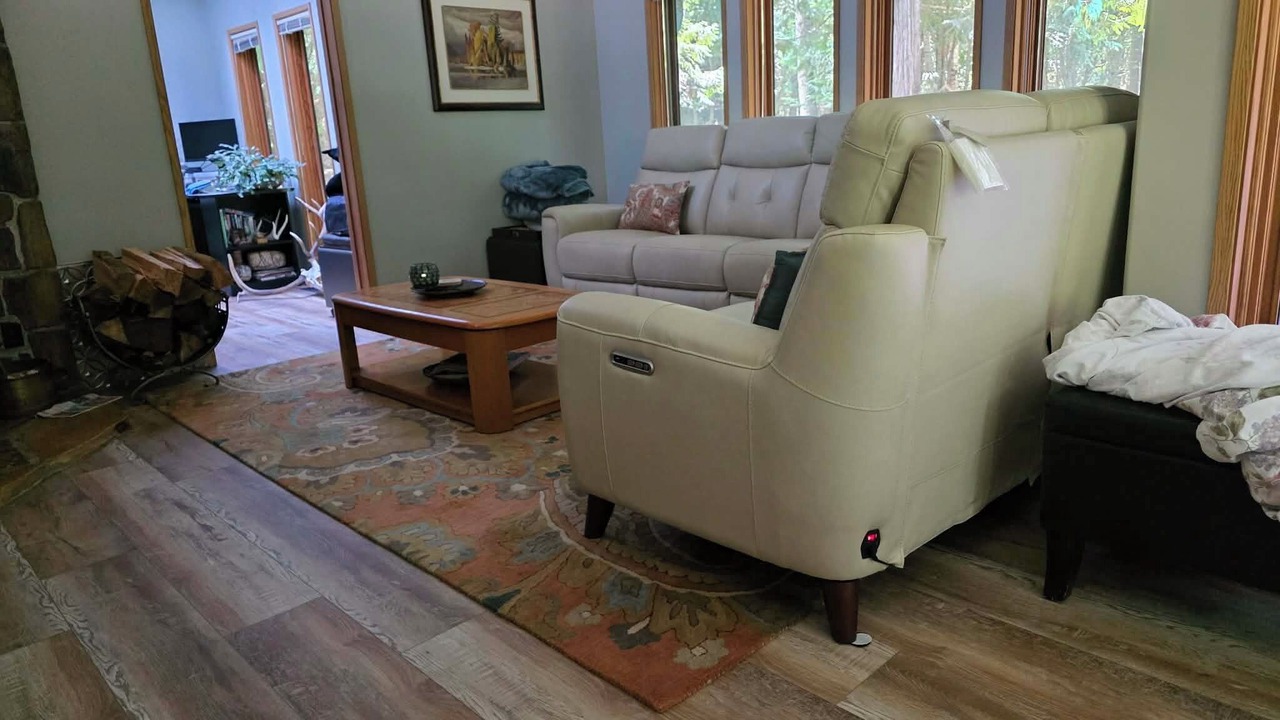 Photo of Livingroom in Magna bay