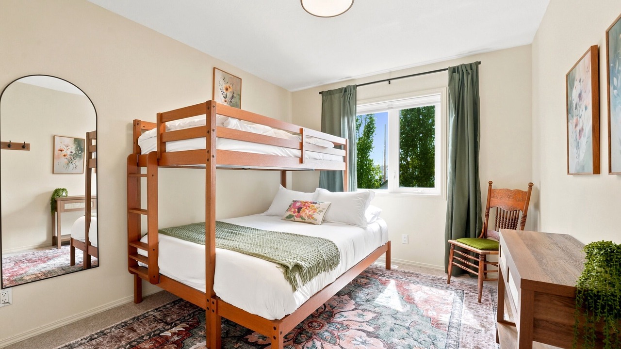 Photo of Bedroom in Markerville