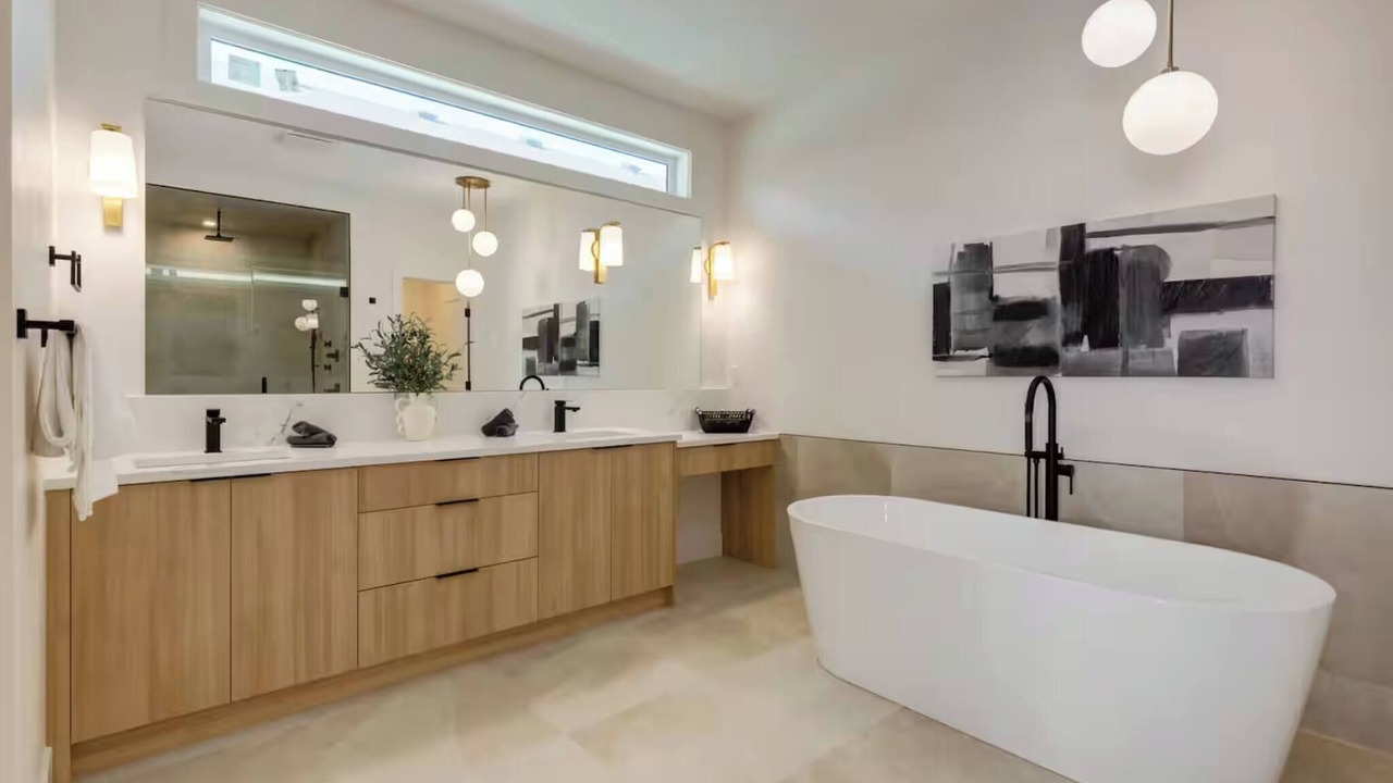 Photo of Bathroom in Chestermere