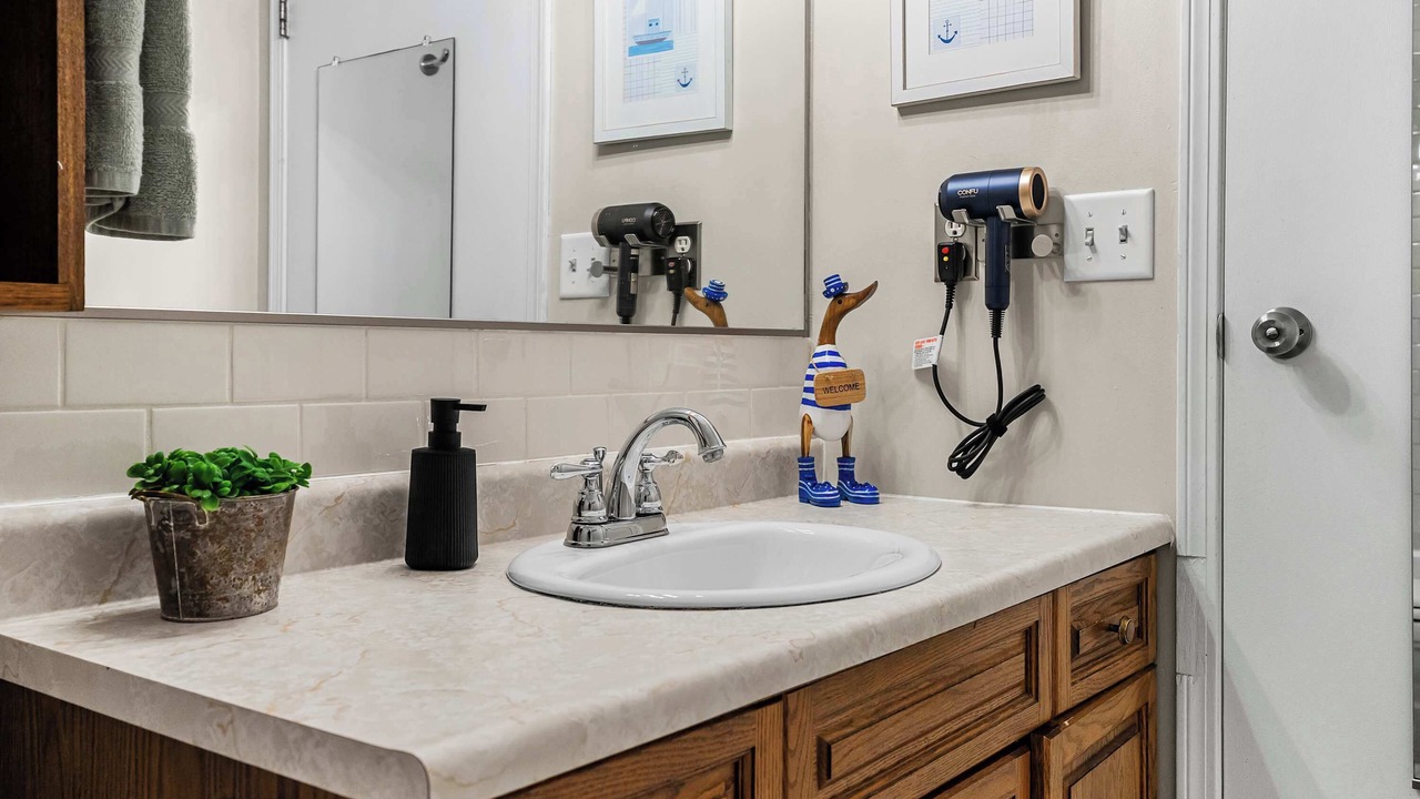 Photo of Bathroom in Sylvan Lake