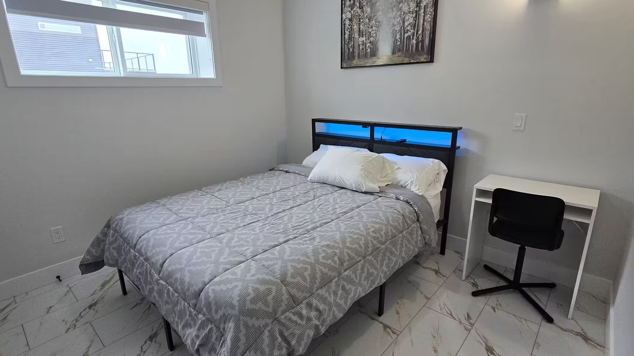 Photo of Bedroom in Leduc County