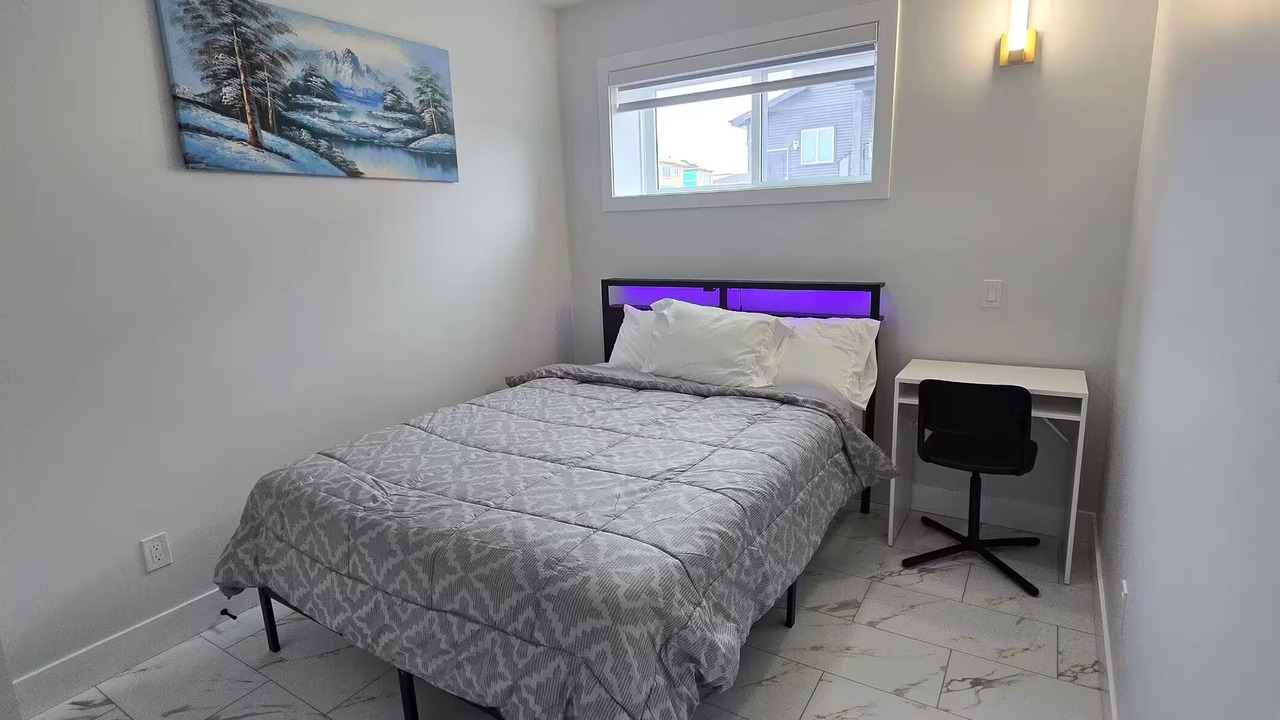 Photo of Bedroom in Leduc County