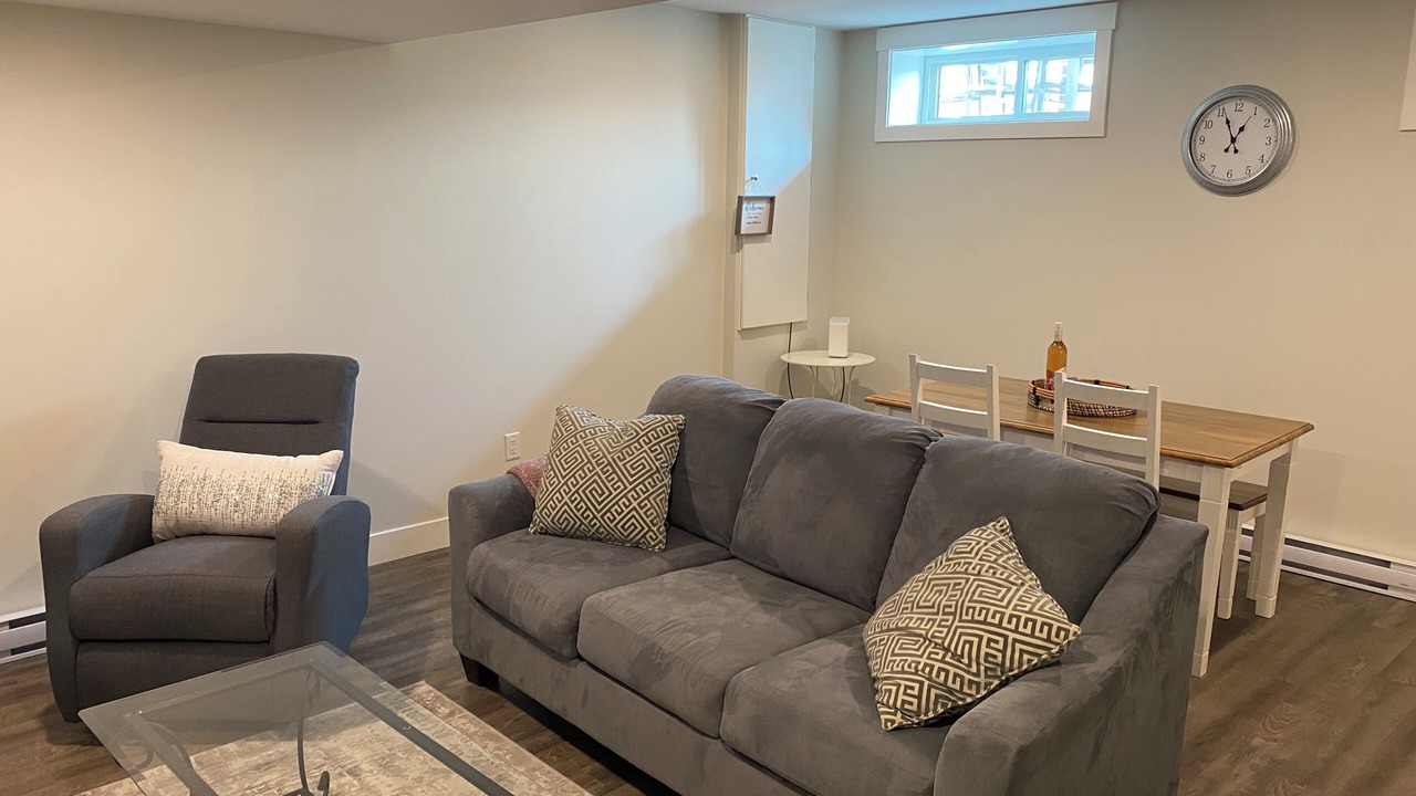 Photo of Livingroom in Central Okanagan