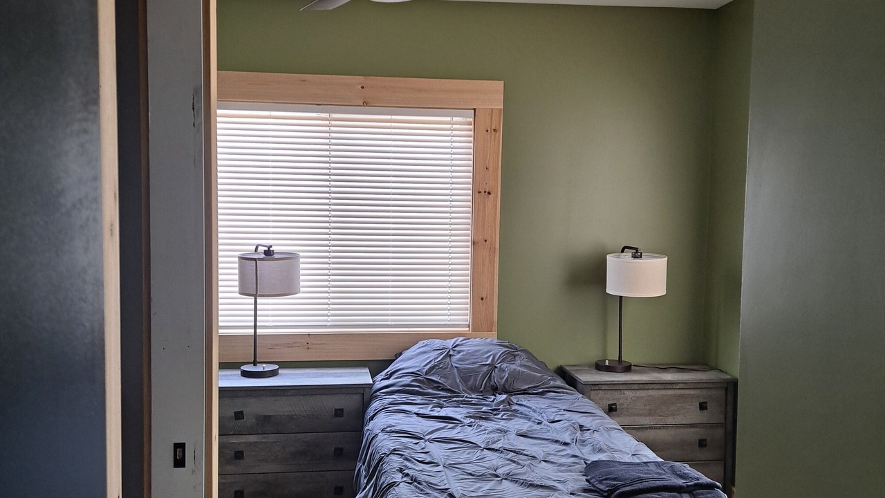 Photo of Bedroom in Squamish-Lillooet Regional District