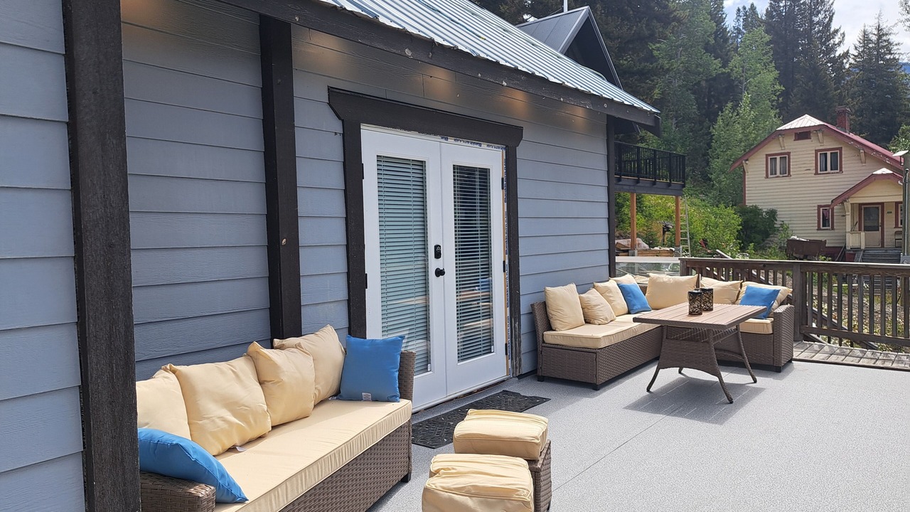 Photo of Patio Balcony in Squamish-Lillooet Regional District