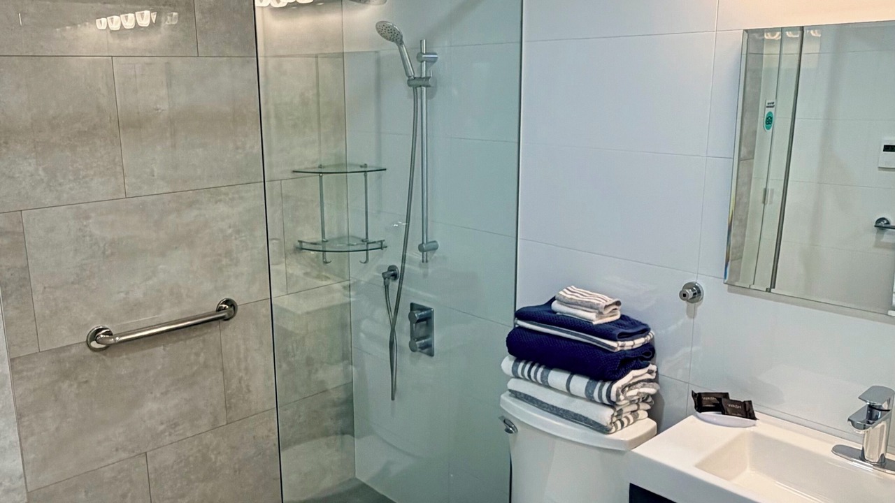 Photo of Bathroom in Lower Lonsdale