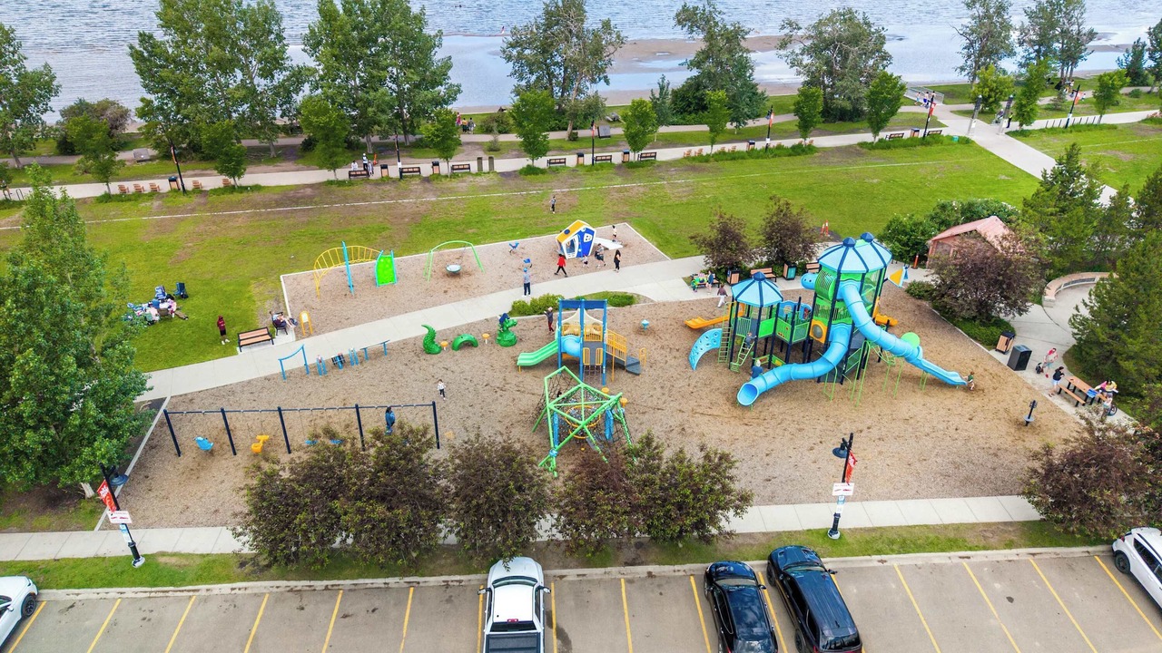Photo of Others in Sylvan Lake
