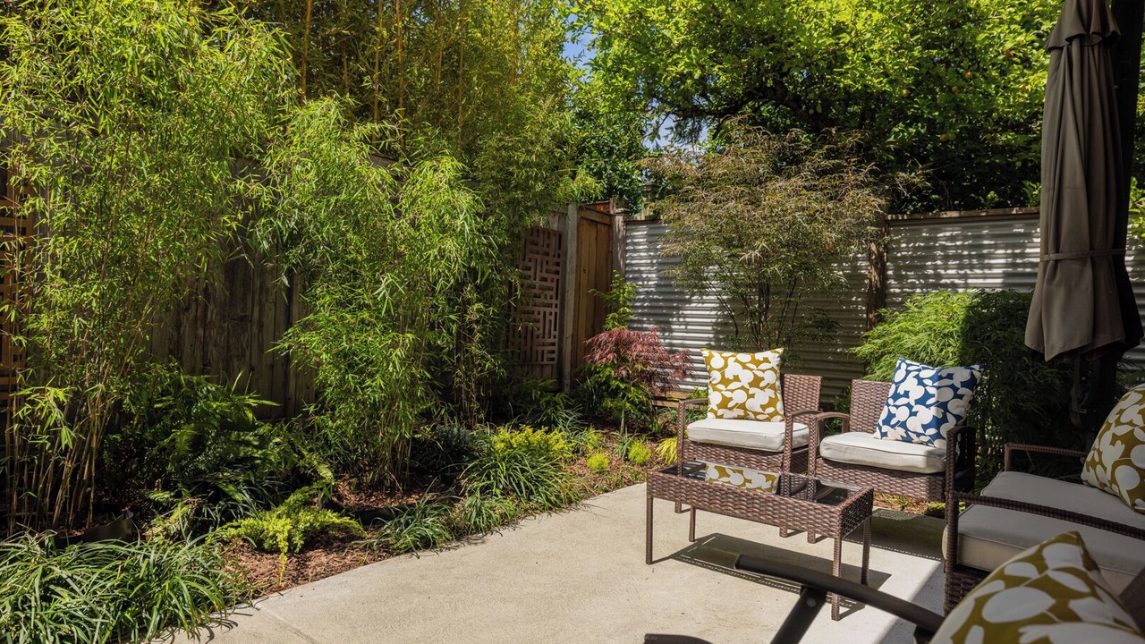 Photo of Patio Balcony in Cordova Bay